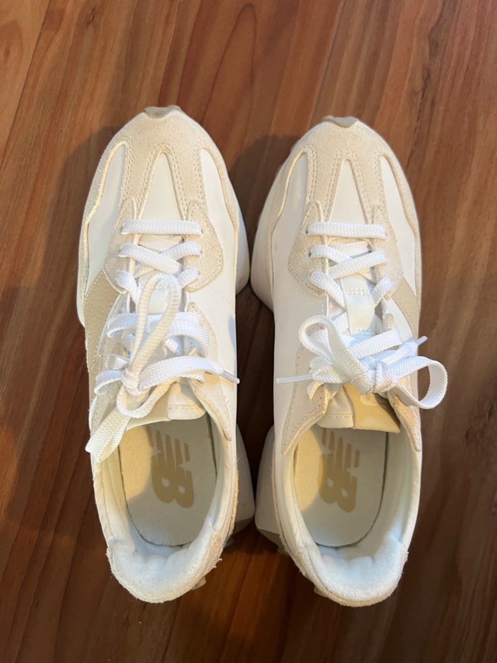 New Balance 327 Women's Neutral Cream & White Retro Runner Sneakers - Picture 2 of 11